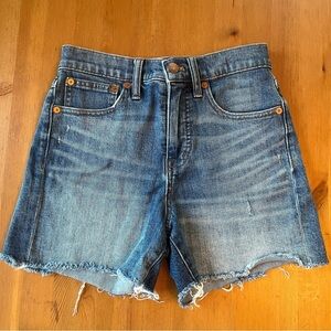 Madewell High‎ Rise Cut Off Frayed Hem Denim Shorts EUC Sz 24